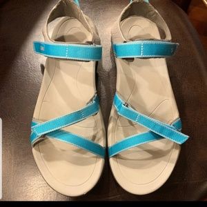 COPY - Teva sandals